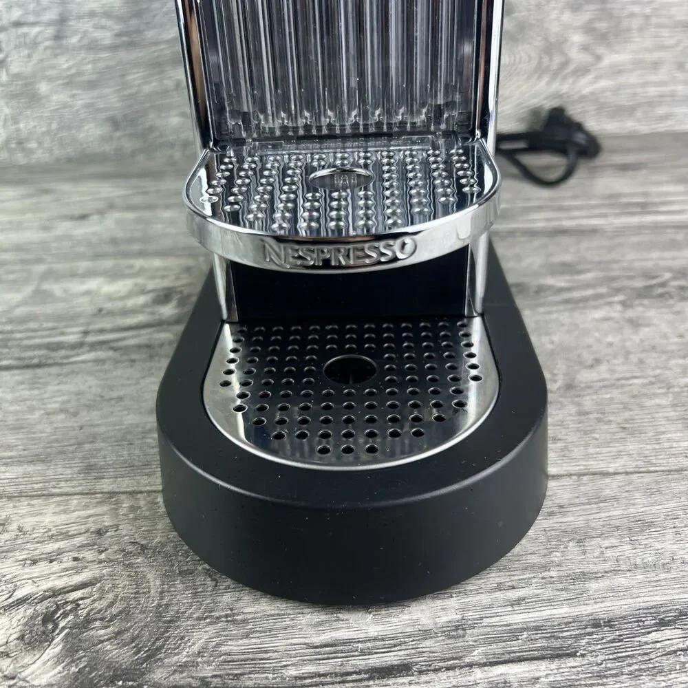 Nespresso CitiZ Espresso Machine, Type C111, 1260 W  Chrome Tested Working